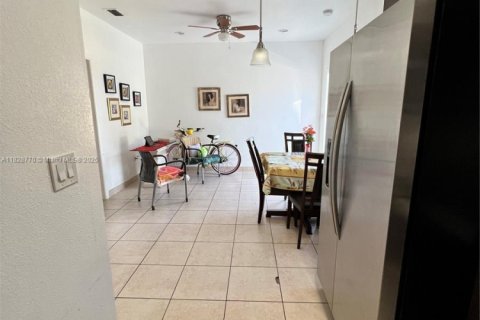 Immobilier commercial à louer à Homestead, Floride: 2 chambres, 177.63 m2 № 1977284 - photo 12