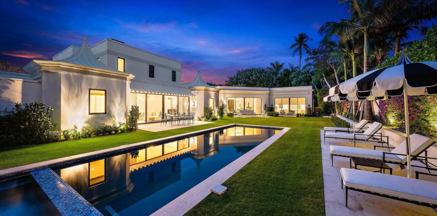 House in Palm Beach, Florida 7 bedrooms, 479.47 sq.m. № 2400516