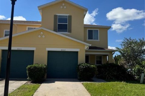 Adosado en alquiler en Kissimmee, Florida, 3 dormitorios, 144.09 m2 № 1651556 - foto 1
