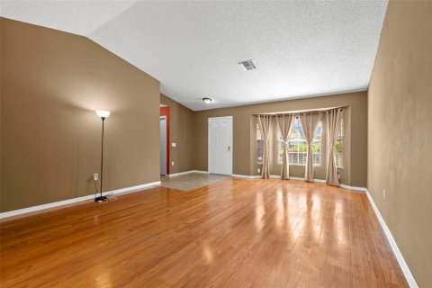 House in Hudson, Florida 3 bedrooms, 179.49 sq.m. № 1886881 - photo 7
