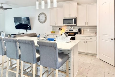 Adosado en venta en San Antonio, Florida, 3 dormitorios, 172.43 m2 № 2310701 - foto 5