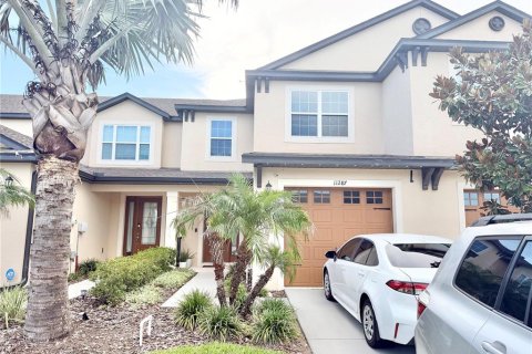 Touwnhouse à San Antonio, Floride 3 chambres, 172.43 m2 № 2310701