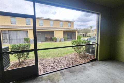 Townhouse in Brandon, Florida 2 bedrooms, 143.81 sq.m. № 1529135 - photo 12