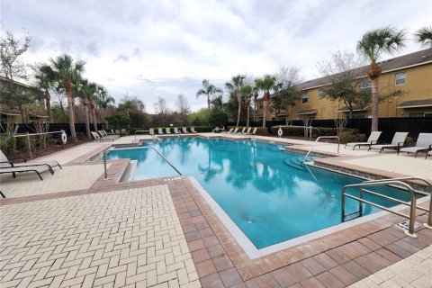 Townhouse in Brandon, Florida 2 bedrooms, 143.81 sq.m. № 1529135 - photo 28