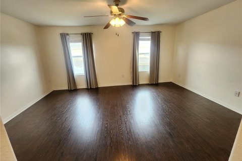 Townhouse in Brandon, Florida 2 bedrooms, 143.81 sq.m. № 1529135 - photo 17