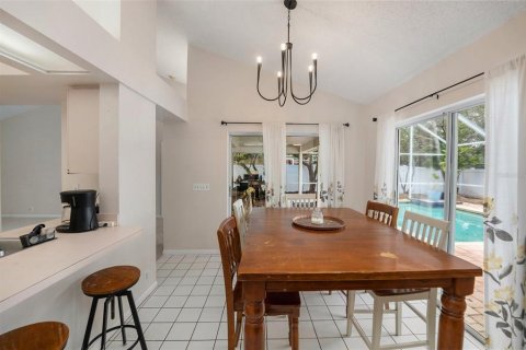 House in Palm Harbor, Florida 3 bedrooms, 194.63 sq.m. № 1794963 - photo 7