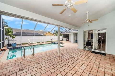 House in Palm Harbor, Florida 3 bedrooms, 194.63 sq.m. № 1794963 - photo 23