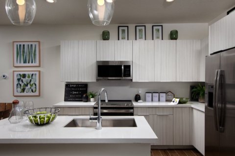 Apartment in URBANA in Doral, Florida 3 bedrooms, 105 sq.m. № 397 - photo 1