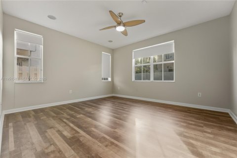 Casa en alquiler en Miramar, Florida, 3 dormitorios, 175.68 m2 № 2010729 - foto 25