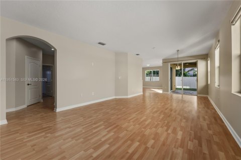 Casa en alquiler en Miramar, Florida, 3 dormitorios, 175.68 m2 № 2010729 - foto 4