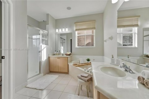 Casa en alquiler en Miramar, Florida, 3 dormitorios, 175.68 m2 № 2010729 - foto 19