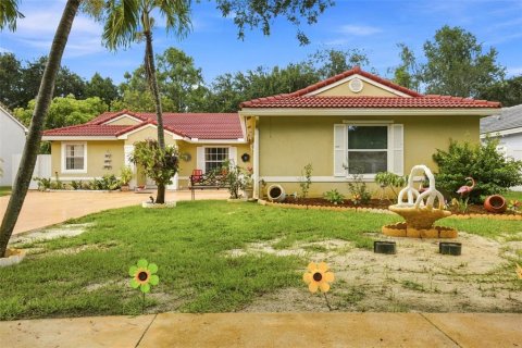 House in Miramar, Florida 3 bedrooms, 152.55 sq.m. № 2235832 - photo 5