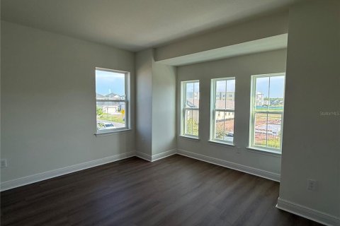 Casa en venta en Orlando, Florida, 5 dormitorios, 310.2 m2 № 1915852 - foto 14