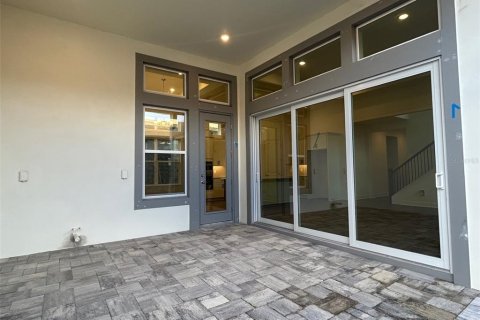 Casa en venta en Orlando, Florida, 5 dormitorios, 310.2 m2 № 1915852 - foto 16