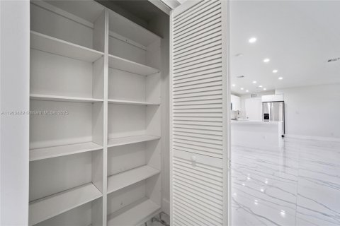 Снять в аренду виллу или дом в Плантация, Флорида 3 спальни, 182.37м2, № 1954782 - фото 15