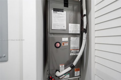 Снять в аренду виллу или дом в Плантация, Флорида 3 спальни, 182.37м2, № 1954782 - фото 28