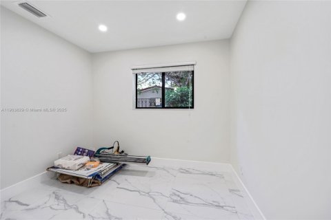 Снять в аренду виллу или дом в Плантация, Флорида 3 спальни, 182.37м2, № 1954782 - фото 20