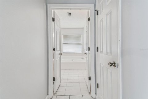 Casa en venta en Valrico, Florida, 4 dormitorios, 234.58 m2 № 1916559 - foto 25