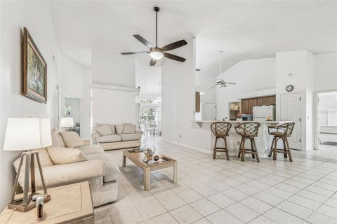 Casa en venta en Valrico, Florida, 4 dormitorios, 234.58 m2 № 1916559 - foto 12