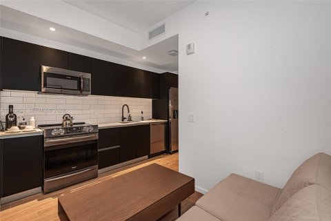 Condominio en venta en Miami, Florida, 31.68 m2 № 2152665 - foto 17