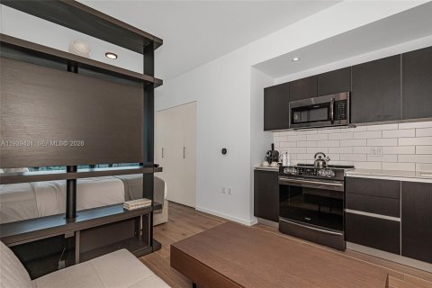 Condominio en venta en Miami, Florida, 31.68 m2 № 2152665 - foto 12
