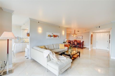 Condominio en venta en Aventura, Florida, 2 dormitorios, 144.93 m2 № 1980278 - foto 1