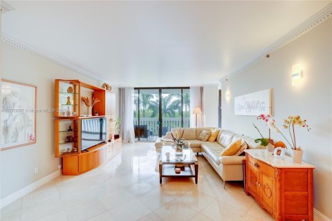Condominio en venta en Aventura, Florida, 2 dormitorios, 144.93 m2 № 1980278 - foto 5