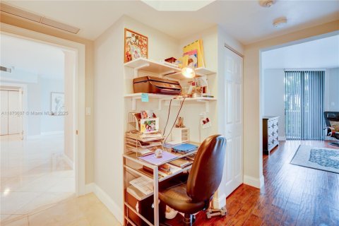 Condominio en venta en Aventura, Florida, 2 dormitorios, 144.93 m2 № 1980278 - foto 18