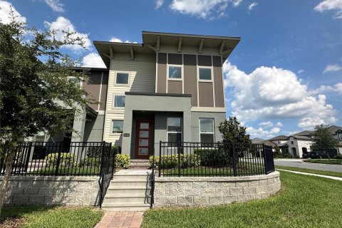 Adosado en alquiler en Orlando, Florida, 4 dormitorios, 213.95 m2 № 1825150 - foto 1