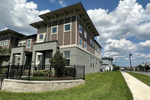 Adosado en alquiler en Orlando, Florida, 4 dormitorios, 213.95 m2 № 1825150 - foto 2