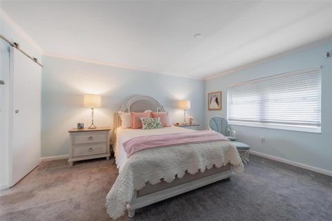 Copropriété à vendre à Saint Petersburg, Floride: 2 chambres, 138.89 m2 № 2135289 - photo 17