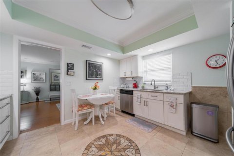 Copropriété à vendre à Saint Petersburg, Floride: 2 chambres, 138.89 m2 № 2135289 - photo 6