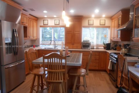 Villa ou maison à vendre à Hollywood, Floride: 3 chambres, 224.82 m2 № 2030447 - photo 7