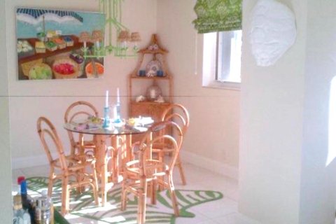 Condominio en venta en West Palm Beach, Florida, 2 dormitorios, 104.52 m2 № 2248414 - foto 3