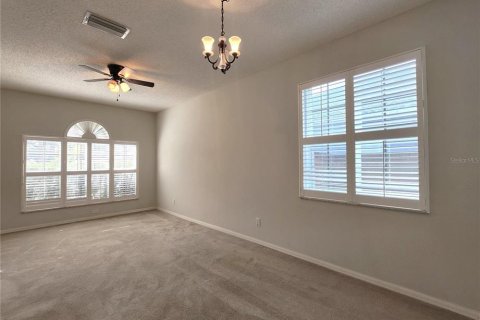 Villa ou maison à vendre à Tampa, Floride: 4 chambres, 173.54 m2 № 1566384 - photo 11