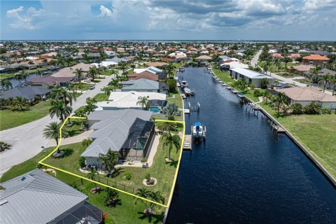 Villa ou maison à vendre à Punta Gorda, Floride: 3 chambres, 214.42 m2 № 1829988 - photo 9