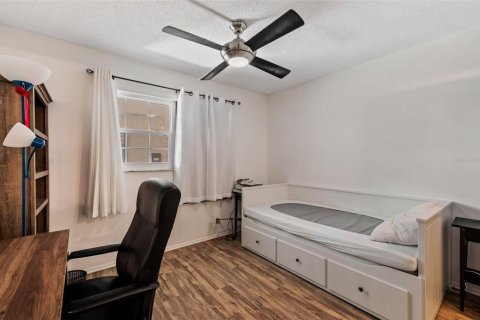 Condo in Dunedin, Florida, 2 bedrooms  № 1853108 - photo 26