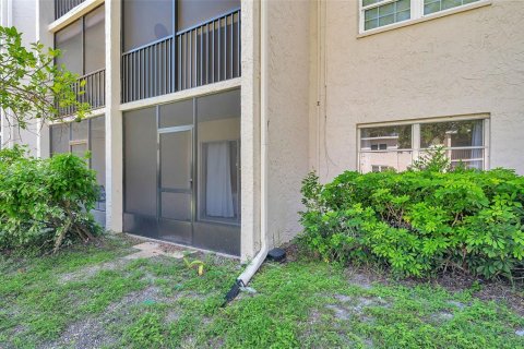 Condo in Dunedin, Florida, 2 bedrooms  № 1853108 - photo 3