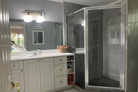 Villa ou maison à vendre à Weston, Floride: 3 chambres, 153.29 m2 № 1897456 - photo 12