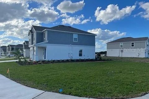 House in Lake Wales, Florida 4 bedrooms, 179.39 sq.m. № 2224493 - photo 2