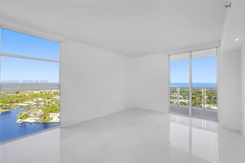 Copropriété à louer à Aventura, Floride: 2 chambres, 102.19 m2 № 2417449 - photo 4