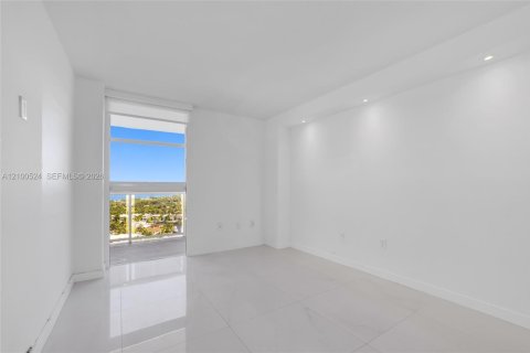 Copropriété à louer à Aventura, Floride: 2 chambres, 102.19 m2 № 2417449 - photo 7