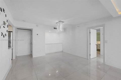 Copropriété à louer à Aventura, Floride: 2 chambres, 102.19 m2 № 2417449 - photo 20