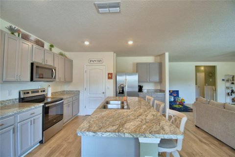 House in Auburndale, Florida 4 bedrooms, 215.44 sq.m. № 1885741 - photo 21
