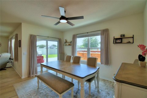 House in Auburndale, Florida 4 bedrooms, 215.44 sq.m. № 1885741 - photo 23