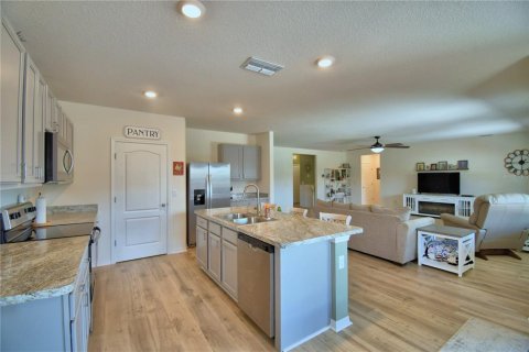House in Auburndale, Florida 4 bedrooms, 215.44 sq.m. № 1885741 - photo 20