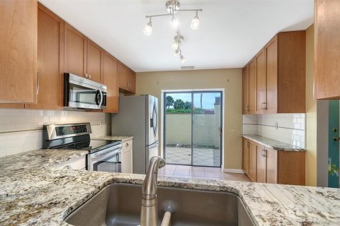 Condominio en venta en Sarasota, Florida, 3 dormitorios, 153.85 m2 № 2101298 - foto 14