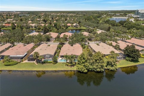 Duplex in Orlando, Florida 2 bedrooms, 156.08 sq.m. № 1845343 - photo 5