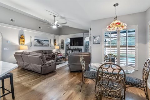 Casa en venta en Minneola, Florida, 4 dormitorios, 210.05 m2 № 1919826 - foto 9