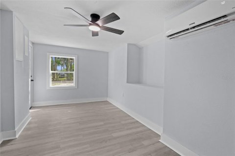 Villa ou maison à vendre à Palmetto, Floride: 4 chambres, 183.76 m2 № 2406424 - photo 12